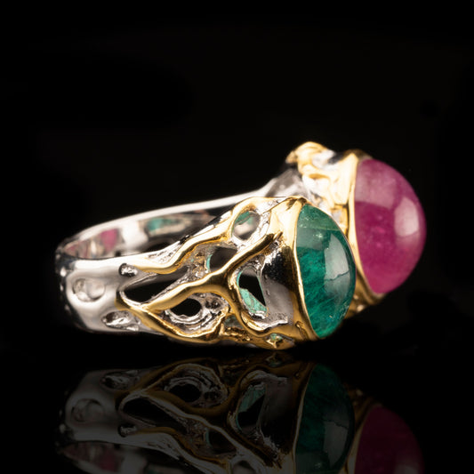 Emerald and Ruby Ring // Size 6-8 (Adjustable)